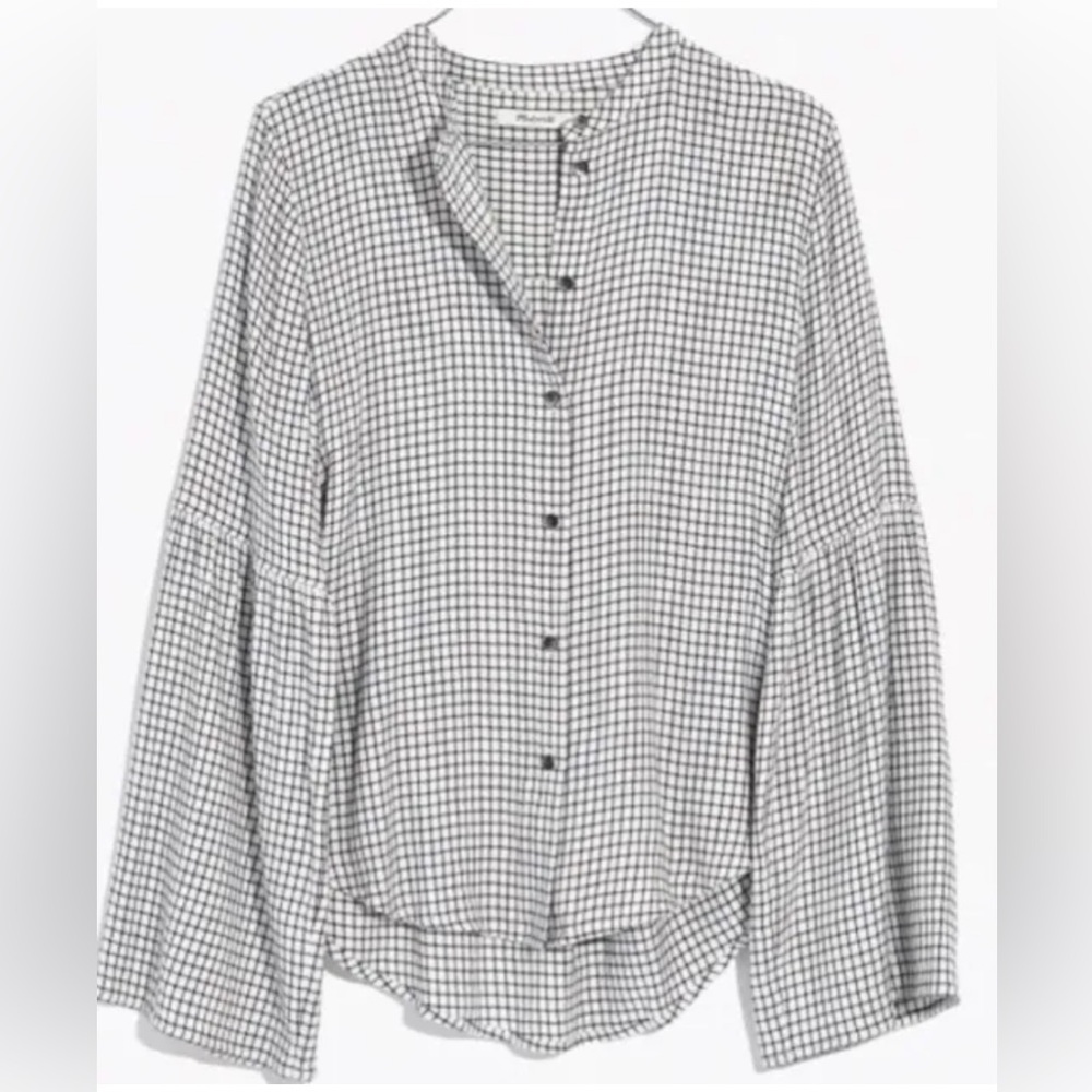 Madewell bell-sleeve button-down shirt, size XS